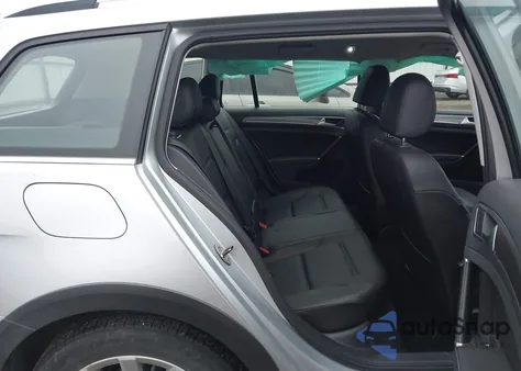 2017 Volkswagen Golf Alltrack Tsi S/Tsi Se/Tsi Sel z USA, uszkodzony, nr VIN 3VWH17AU3HM527451